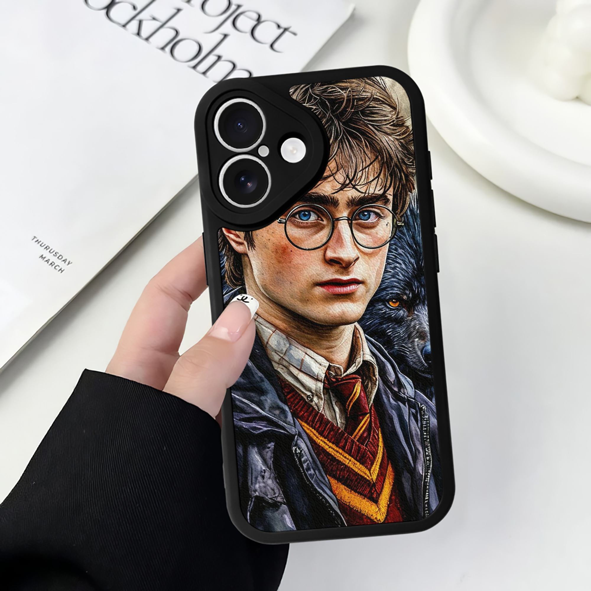 （画像用） Harry Potter ハリー・ポッターシリーズ 【iPhone 16シリーズ対応】シリコンスマホケース（レザー調） 材質：シリコン
